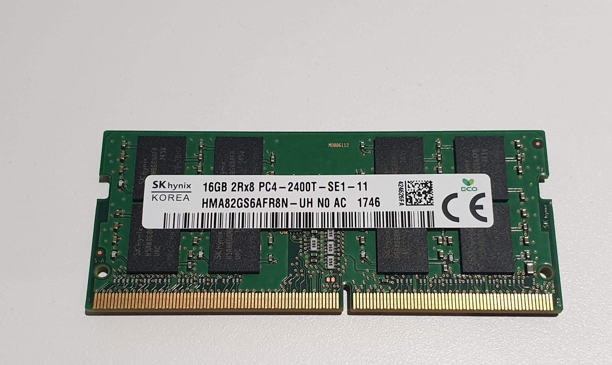 Hynix HMA82GS6AFR8N-UH 16GB DDR4-2400 SODIMM